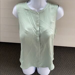 Forever 21 Sleeveless Blouse Size M NWT